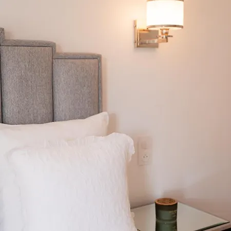 Design Et Elegance 6pers Cannes
